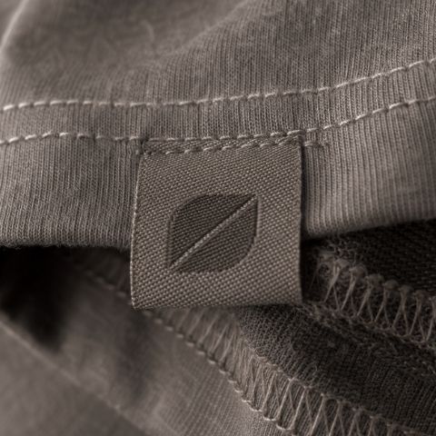 Woven label